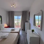 Sun & Pool Retreat Complex * Адехе