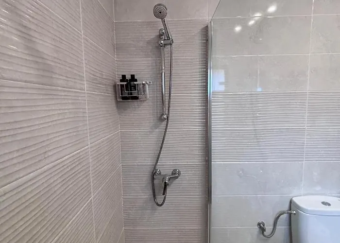 Апартаменти Sun & Pool Retreat Complex