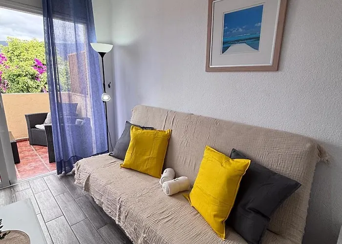 Sun & Pool Retreat Complex Адехе