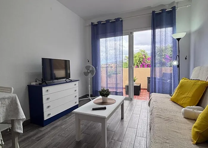 Апартаменти Sun & Pool Retreat Complex Адехе