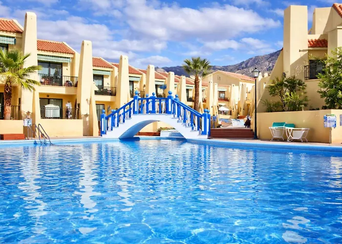 Sun & Pool Retreat Complex Costa Adeje (Tenerife)